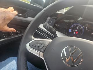 Volkswagen Golf 2024 MORE 1.5 DSG 116HP-thumb-22
