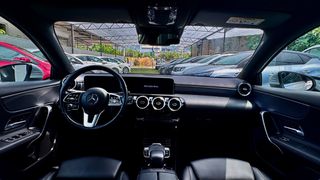 Mercedes-Benz A 180 2019 d sport AYTOMATO-thumb-9