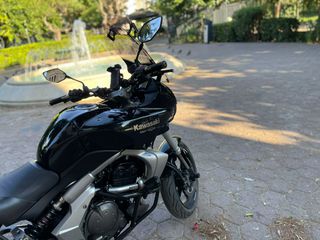 Kawasaki Versys 650 2010-thumb-15