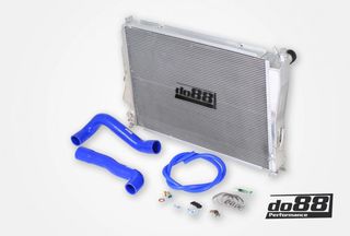ΨΥΓΕΙΟ ΝΕΡΟΥ ΒΕΛΤΙΏΣΕΙΣ ΑΛΟΥΜΙΝΙΟΥ do88 MADE IN SWEDEN ! BMW M3 E46 Ψυγείο Αλουμινίου, Μπλε Σωλήνας