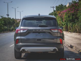 Ford Kuga 2021 2.5 DURATEC 225 CH PHEV ECVT TITANIUM-thumb-10