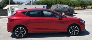 Seat Leon 2021 FR Plus e-Hybrid-thumb-1