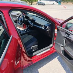 Seat Leon 2021 FR Plus e-Hybrid-thumb-16