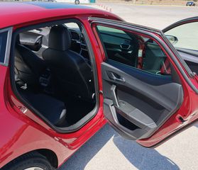 Seat Leon 2021 FR Plus e-Hybrid-thumb-17
