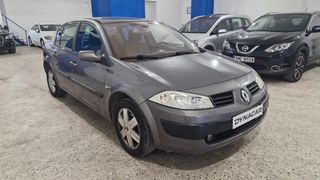 Renault Megane 2004 1.6 Privilege-thumb-5
