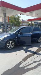 Opel Astra 2011 J-thumb-3
