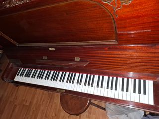 PIANO HOFFMANN-thumb-3
