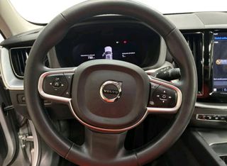 Volvo XC 60 2022 T6 Recharge-thumb-3