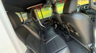 Jeep Gladiator 2022 OVERLAND-thumb-9
