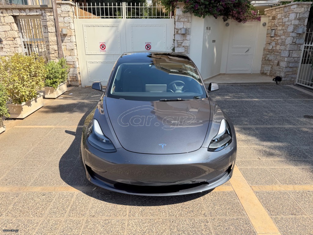 Tesla Model 3 2021 PERFORMANCE