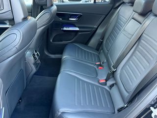 Mercedes-Benz GLC 300 2023 GLC 300 DE 4MATIC AMG LINE! PREMIUM PACK! PANORAMA!-thumb-29