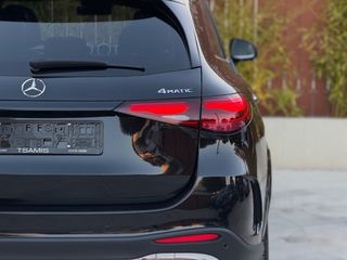 Mercedes-Benz GLC 300 2023 GLC 300 DE 4MATIC AMG LINE! PREMIUM PACK! PANORAMA!-thumb-11