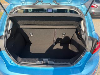 Ford Fiesta 2022-thumb-9