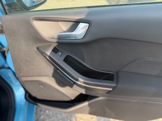Ford Fiesta 2022-thumb-11