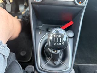 Ford Fiesta 2022-thumb-14