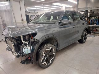 Volkswagen Tiguan 2025 VW TIGUAN 1.5 R-LINE eHybrid Plug-in Hybrid DSG 204HP