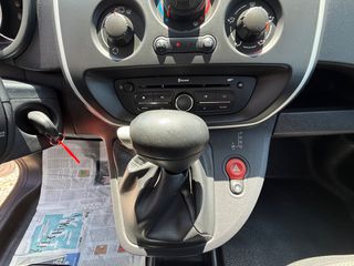 Renault Kangoo 2019 1.5 DCI DIESEL-A/C-AUTOMATIC-thumb-18