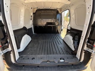 Renault Kangoo 2019 1.5 DCI DIESEL-A/C-AUTOMATIC-thumb-32