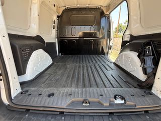 Renault Kangoo 2019 1.5 DCI DIESEL-A/C-AUTOMATIC-thumb-33