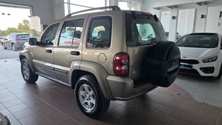 Jeep Cherokee 2005 SPORT 2.4-thumb-3
