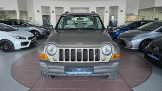 Jeep Cherokee 2005 SPORT 2.4-thumb-9