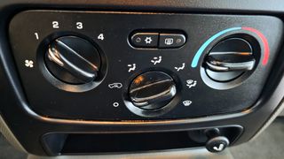 Jeep Cherokee 2005 SPORT 2.4-thumb-33