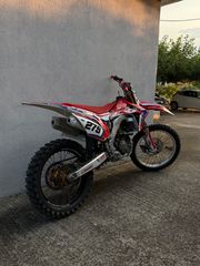 Honda CRF 250R 2016-thumb-4