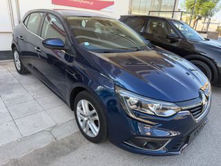 Renault Megane 2019-thumb-16