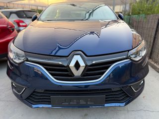 Renault Megane 2019-thumb-8