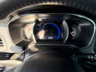 Renault Megane 2019-thumb-24