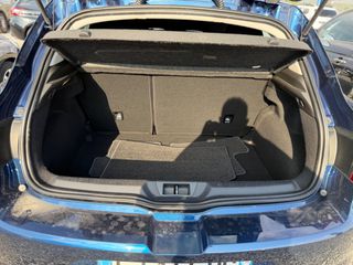 Renault Megane 2019-thumb-17