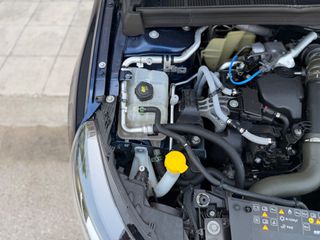 Renault Megane 2019-thumb-35