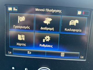 Renault Megane 2019-thumb-20
