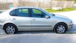 Seat Leon 2004 Spirit-thumb-12