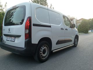 Κλούβα Peugeot 2020 Partner  Eργαλειοθήκη BEKS-thumb-9