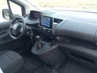 Κλούβα Peugeot 2020 Partner  Eργαλειοθήκη BEKS-thumb-22