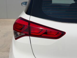 Hyundai i 20 2015 AUTO ΛΑΖΑΡΙΔΗΣ-thumb-12