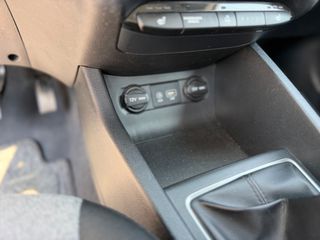 Hyundai i 20 2015 AUTO ΛΑΖΑΡΙΔΗΣ-thumb-17