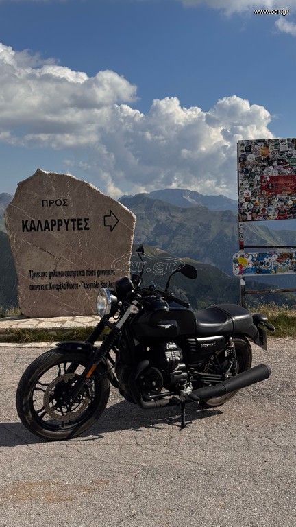 Moto Guzzi V 7 2019 STONE