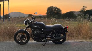 Moto Guzzi V 7 2019 STONE