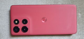 Motorola moto g86 power 5G (12/256GB) chrysanthemum ΑΓΟΡΑ 2026 ΜΟΝΟ ΣΠΑΣΜΕΝΗ ΟΘΟΝΗ ΟΛΟ ΤΟ ΥΠΟΛΟΙΠΟ ΕΙΝΑΙ ΛΕΙΤΟΥΡΓΙΚΟ..