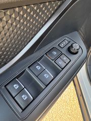 Toyota C-HR 2018 1.2 T STYLE SELECTION-thumb-18