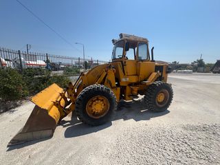 Φορτωτής Με Λάστιχα CAT 1979 920-thumb-2