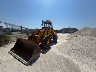 Φορτωτής Με Λάστιχα CAT 1979 920-thumb-3