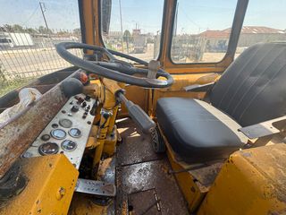 Φορτωτής Με Λάστιχα CAT 1979 920-thumb-6