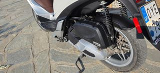 Piaggio Medley 150 2017-thumb-7