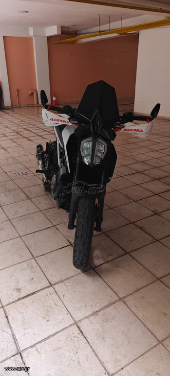 KTM 390 Duke 2021