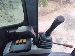 Εκσκαφέας Με Ερπύστριες Komatsu 2021 PC26MR-3-thumb-11