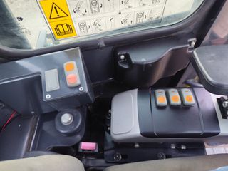 Εκσκαφέας Με Ερπύστριες Komatsu 2021 PC26MR-3-thumb-12