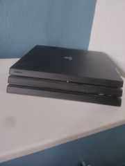 Playstation 4 pro 1TB-thumb-2